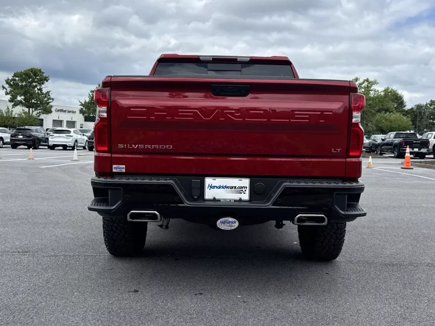 2024 Chevrolet Silverado 1500 LT Trail Boss photo 1