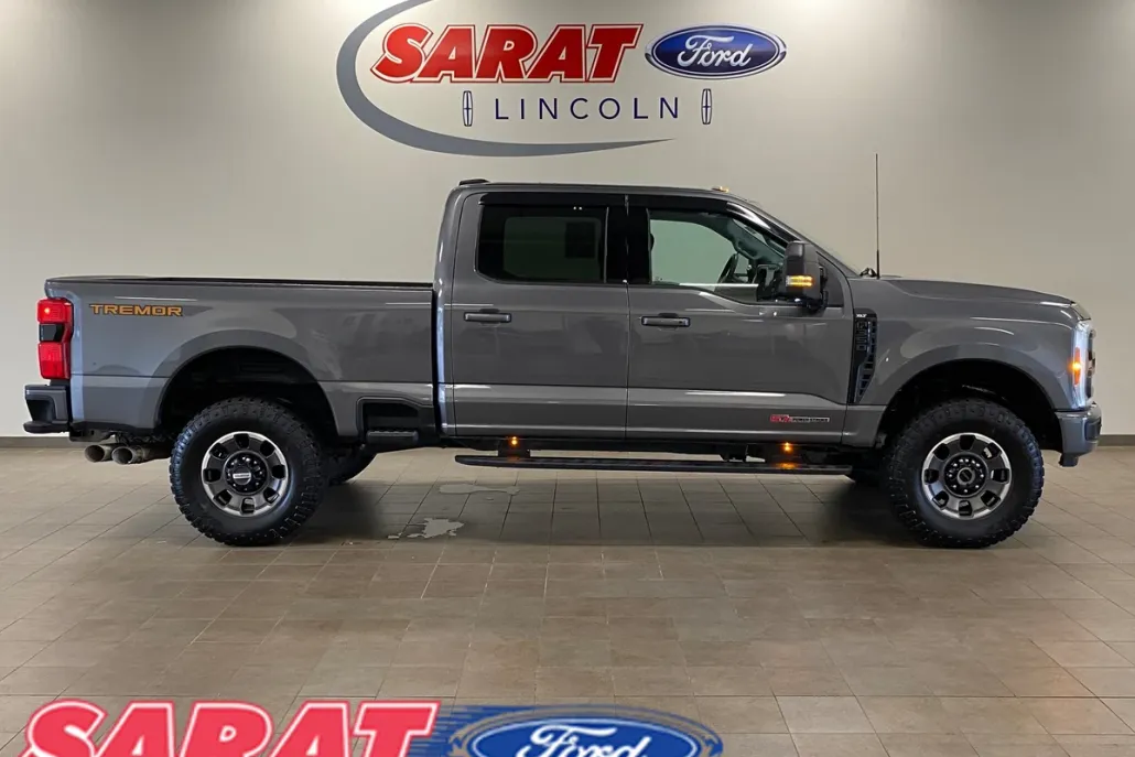 2023 Ford F-350 XLT photo 1