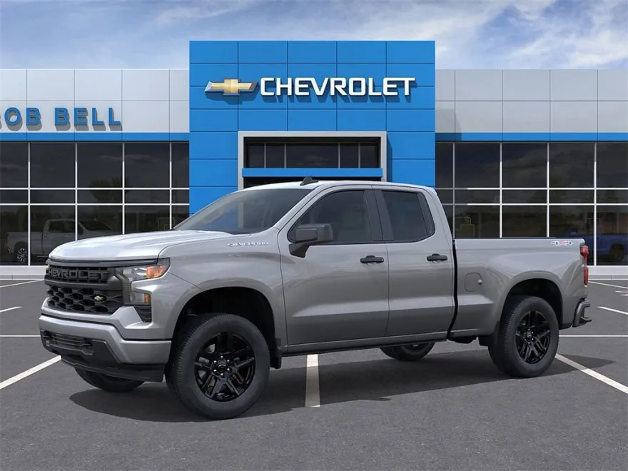 2026 Chevrolet Silverado 1500 Custom photo 1