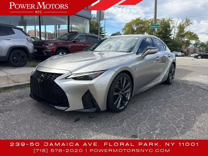 2022 Lexus IS F SPORT photo 1