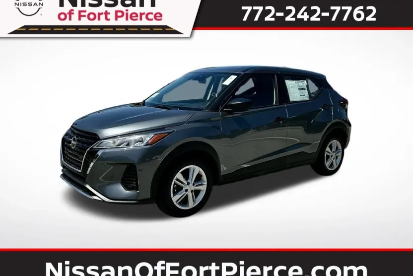 2025 Nissan Kicks Play S photo 1