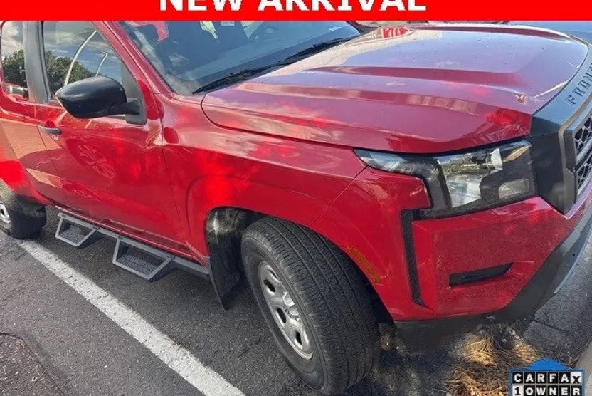 2022 Nissan Frontier S photo 1