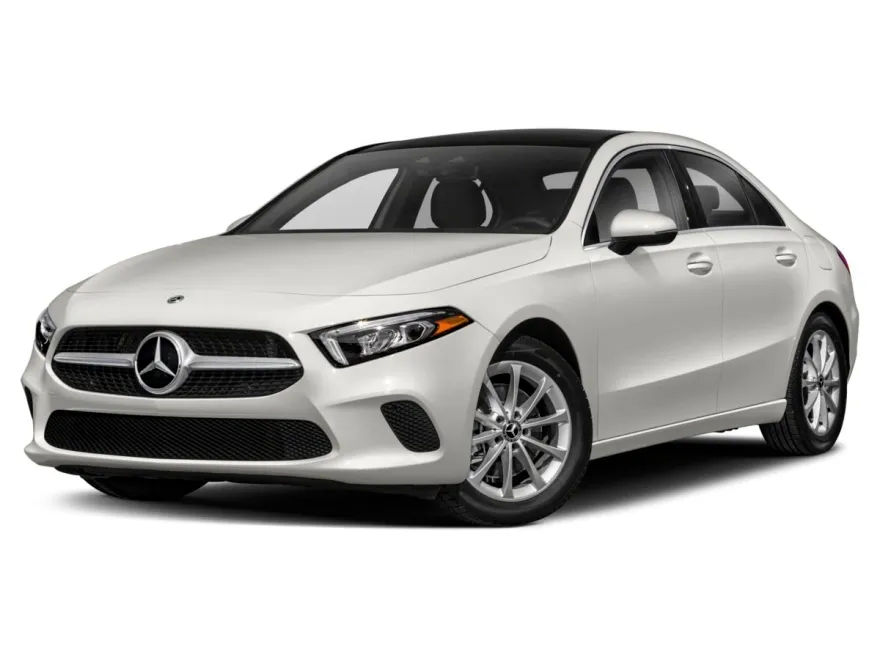 2021 Mercedes Benz A 220 4MATIC photo 1