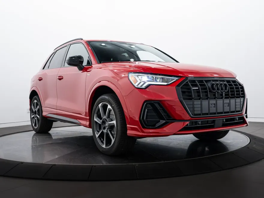 2025 Audi Q3 S line Premium Plus photo 1
