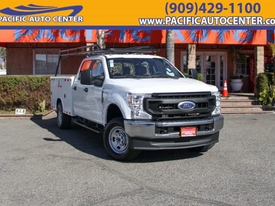 2021 Ford F-350 XL photo 1