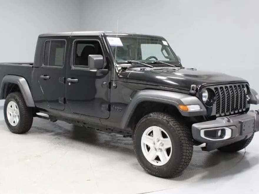 2023 Jeep Gladiator Sport photo 1
