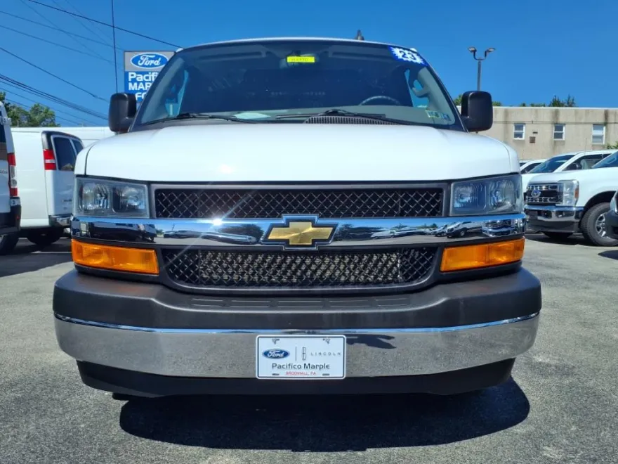 2023 Chevrolet Express 2500 Work Van photo 1