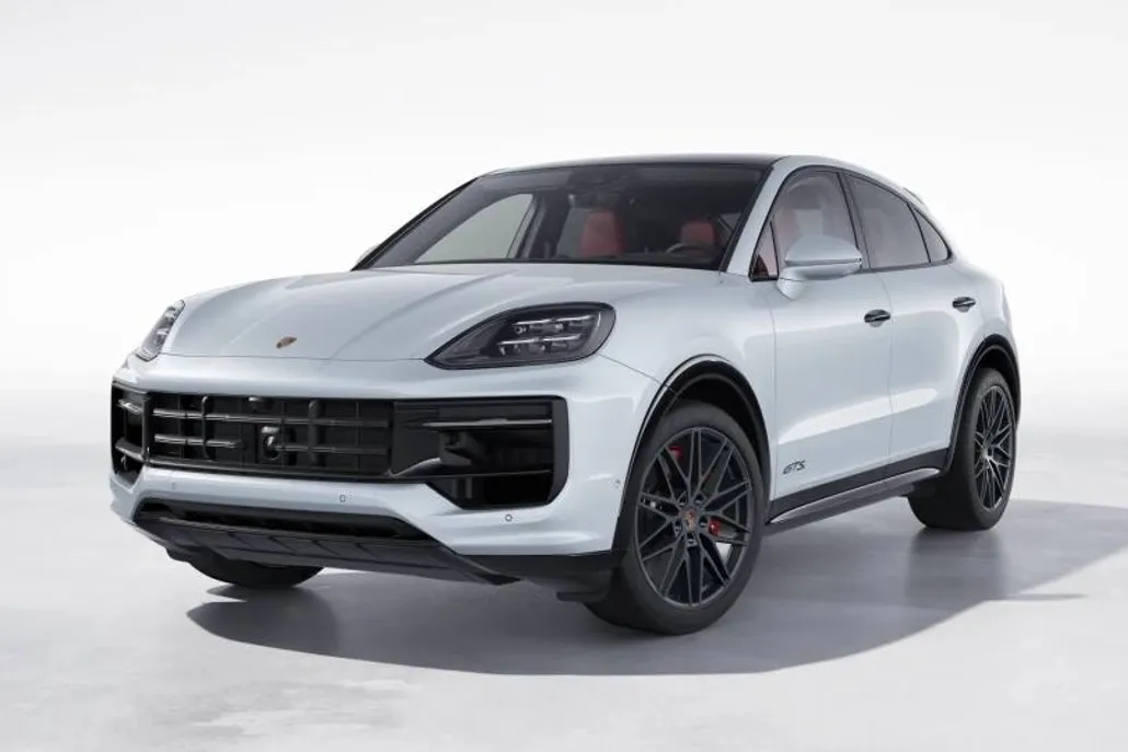 2026 Porsche Cayenne GTS Coupe photo 1