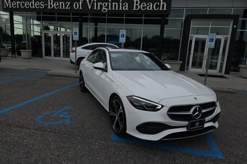 2024 Mercedes Benz C 300 photo 1