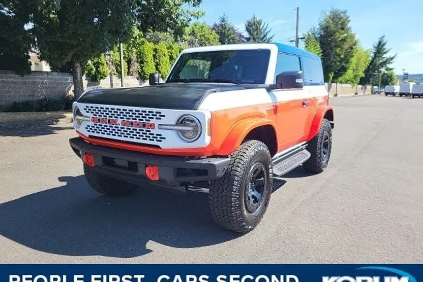 2025 Ford Bronco First Edition photo 1