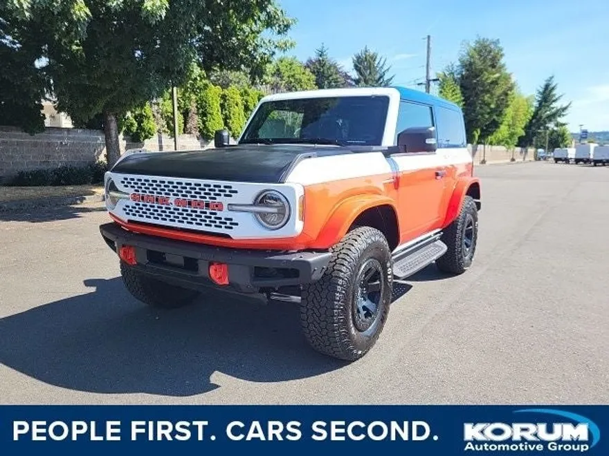 2025 Ford Bronco First Edition photo 1