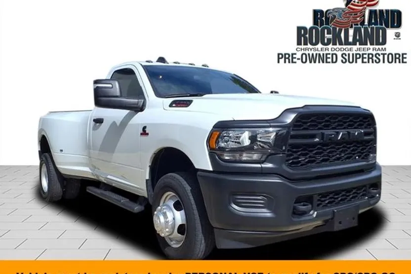 2024 Ram 3500 Tradesman photo 1