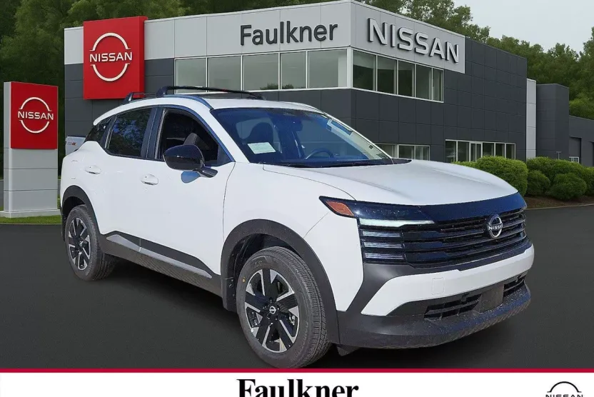 2026 Nissan Kicks SV photo 1