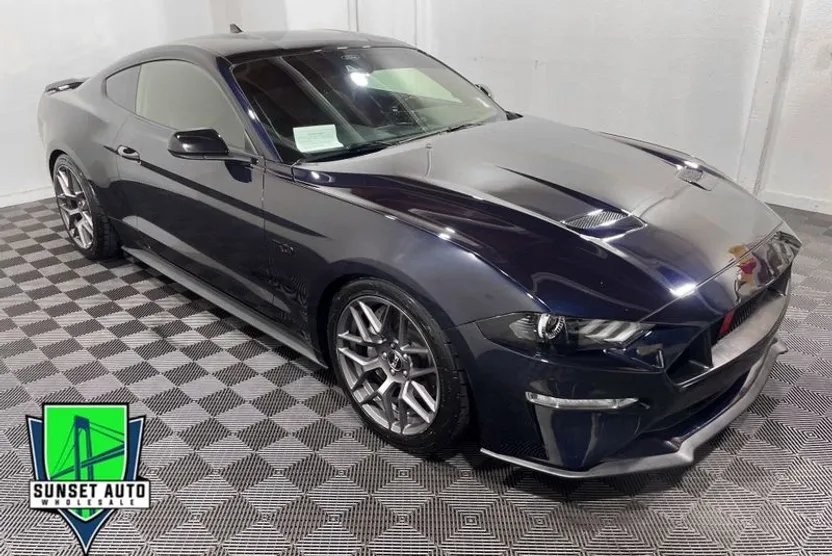 2021 Ford Mustang GT photo 1