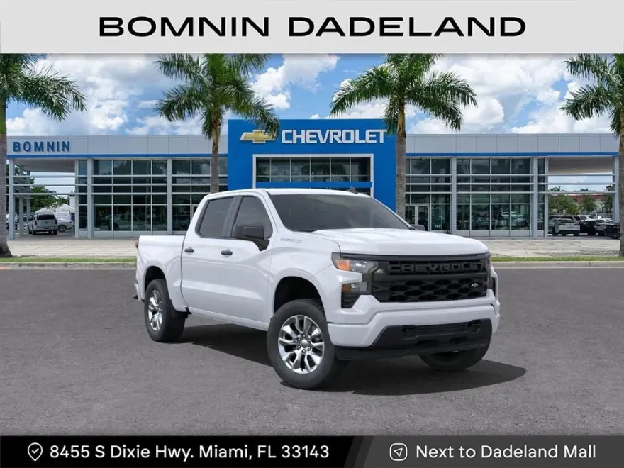 2025 Chevrolet Silverado 1500 Custom photo 1