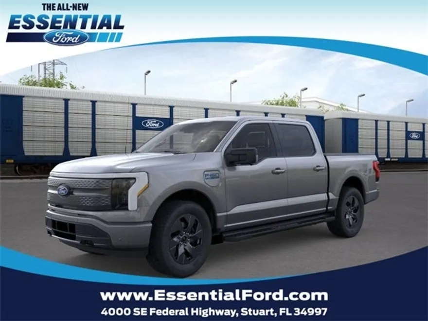 2025 Ford F-150 Lightning photo 1