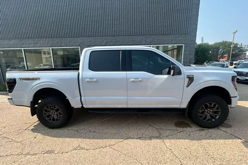 2025 Ford F-150 Tremor photo 1