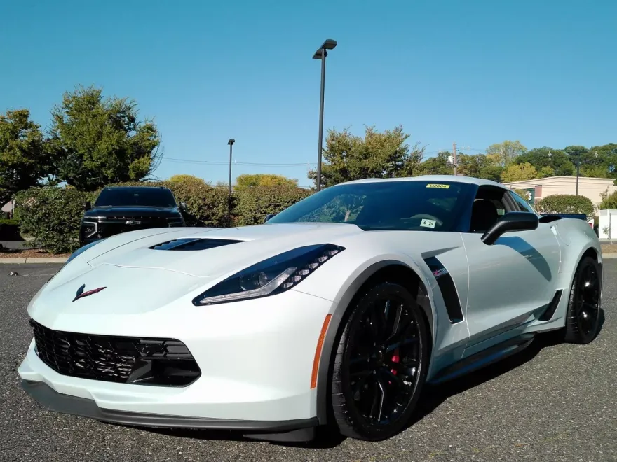 2019 Chevrolet Corvette Z06 2LZ photo 1