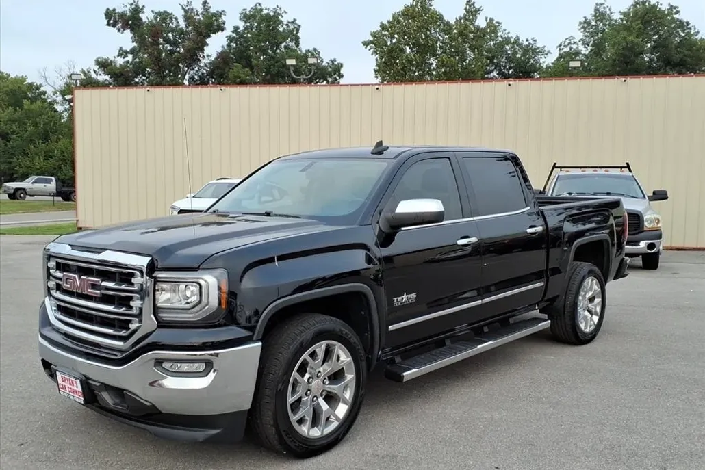 2018 Gmc Sierra 1500 SLT photo 1