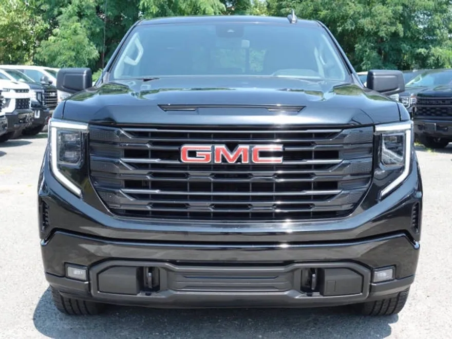 2022 Gmc Sierra 1500 Elevation photo 1