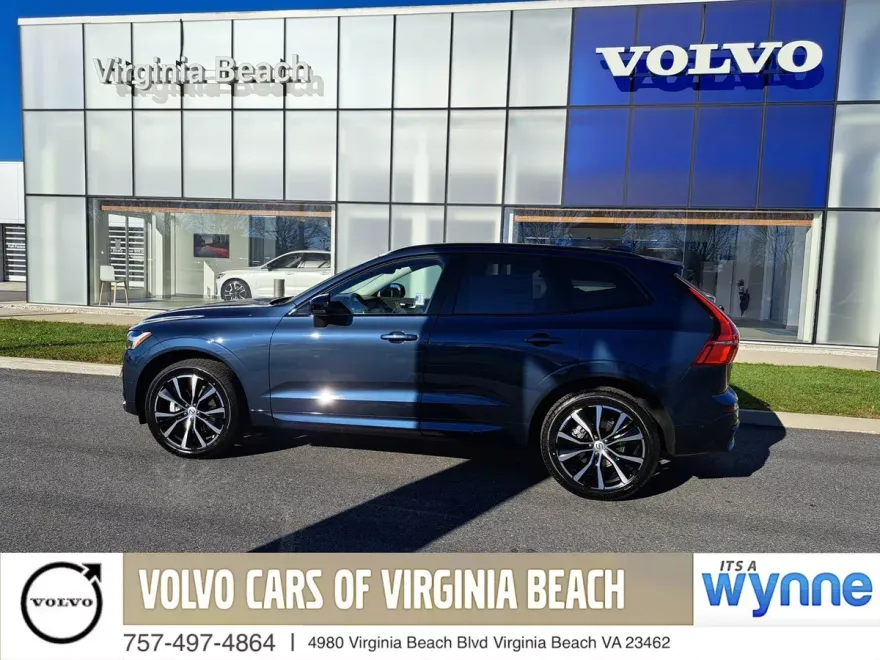 2025 Volvo XC60 B5 Plus photo 1