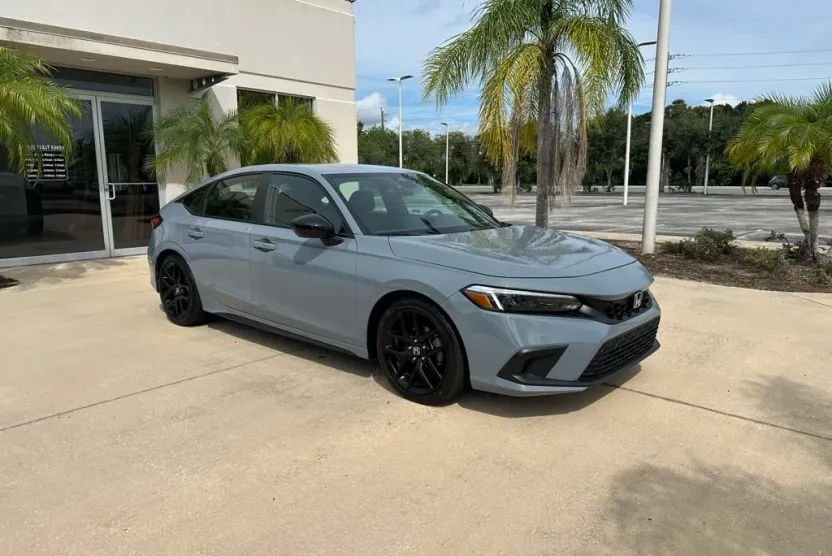 2024 Honda Civic Sport photo 1