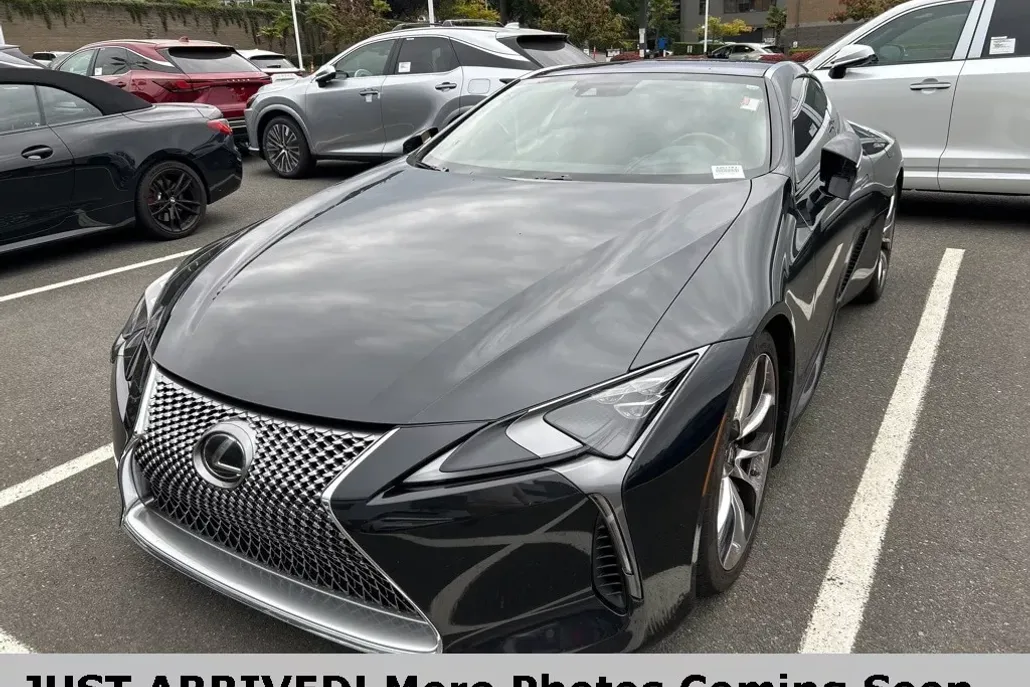 2018 Lexus LC 500 photo 1