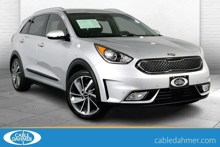 2019 Kia Niro Touring photo 1