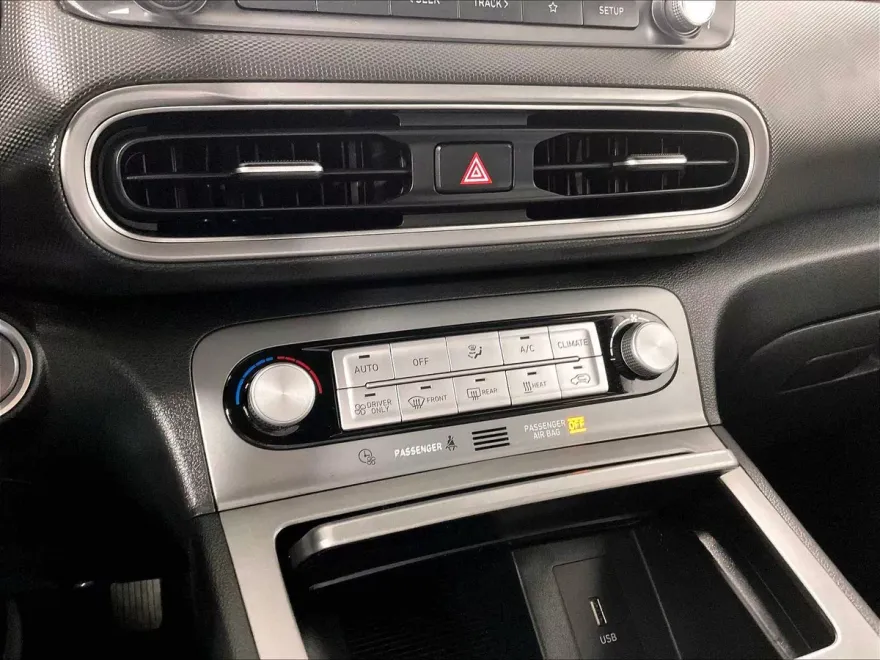 2023 Hyundai Kona Electric SE photo 26