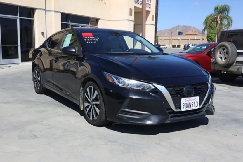 2022 Nissan Sentra SV photo 1