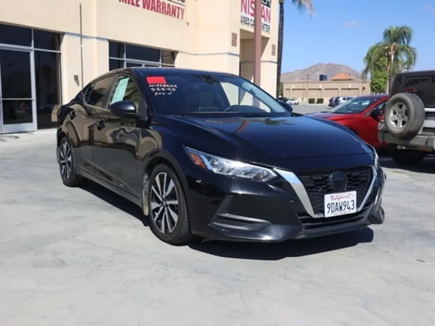 2022 Nissan Sentra SV photo 1