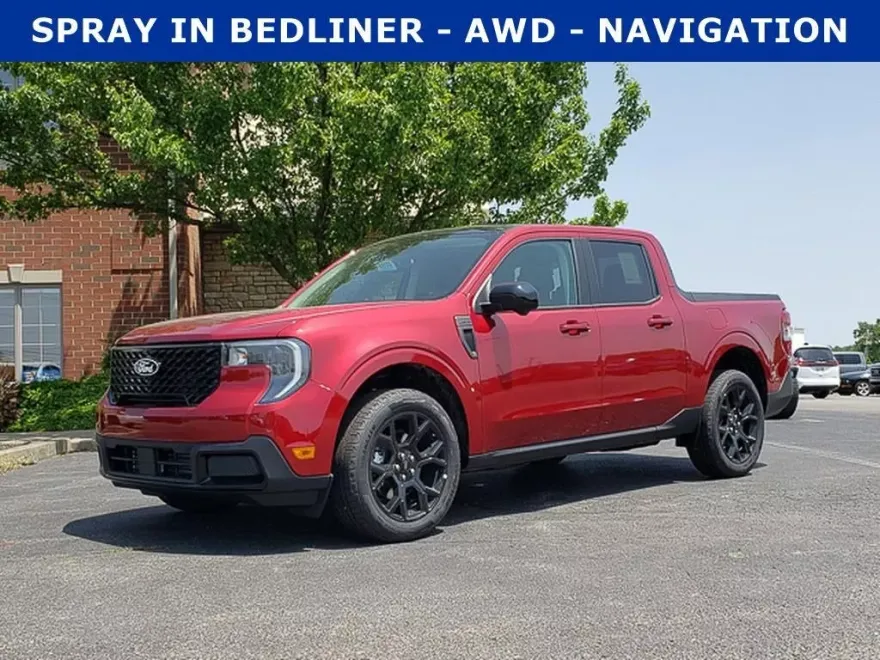 2025 Ford Maverick Lariat photo 1
