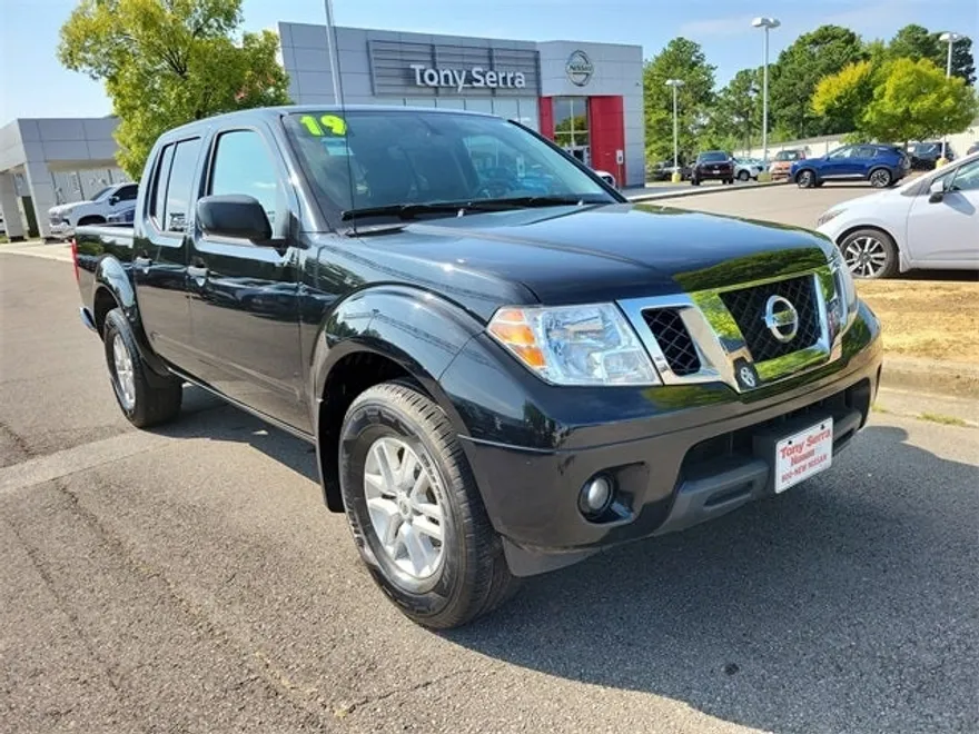 2019 Nissan Frontier SV photo 1
