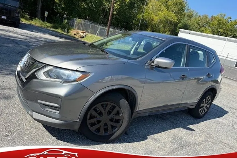 2018 Nissan Rogue S photo 1