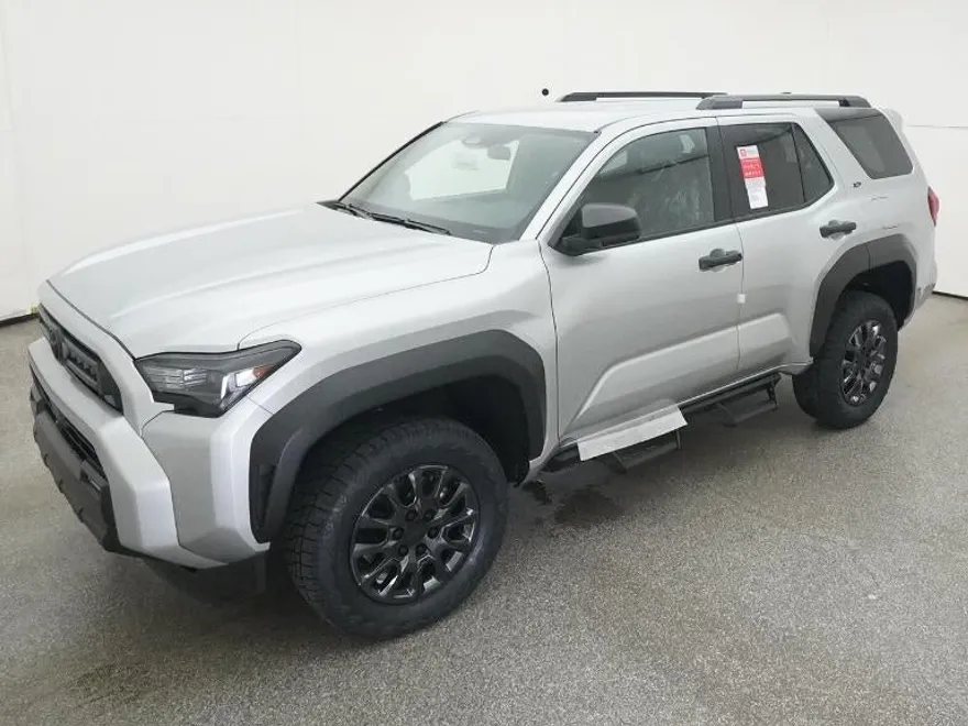 2025 Toyota 4Runner SR5 photo 1