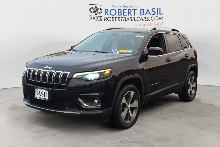 2019 Jeep Cherokee Limited photo 1