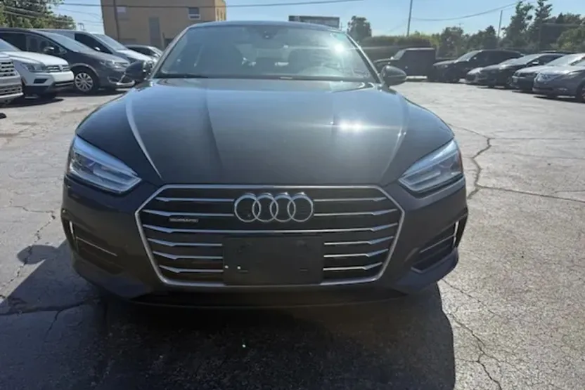 2018 Audi A5 Premium photo 1