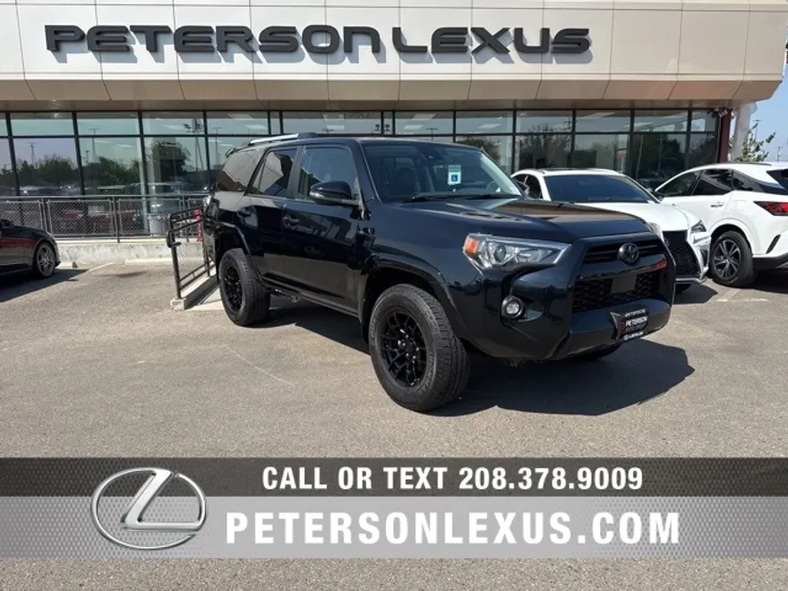 2022 Toyota 4Runner SR5 Premium photo 1