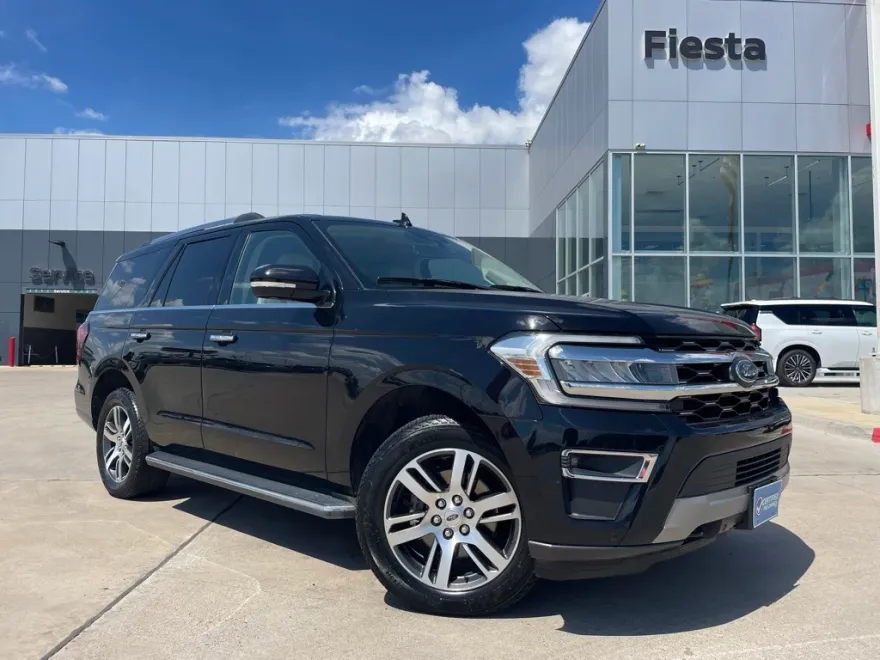 2023 Ford Expedition Limited photo 1