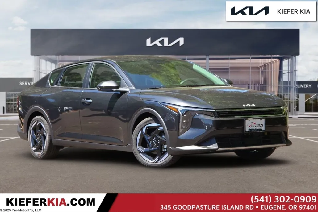 2025 Kia K4 EX photo 1