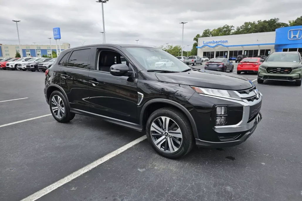 2024 Mitsubishi Outlander Sport S photo 1