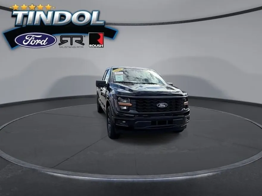 2025 Ford F-150 STX photo 1