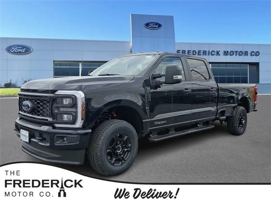 2025 Ford F-250 photo 1