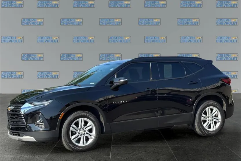 2021 Chevrolet Blazer 1LT photo 1