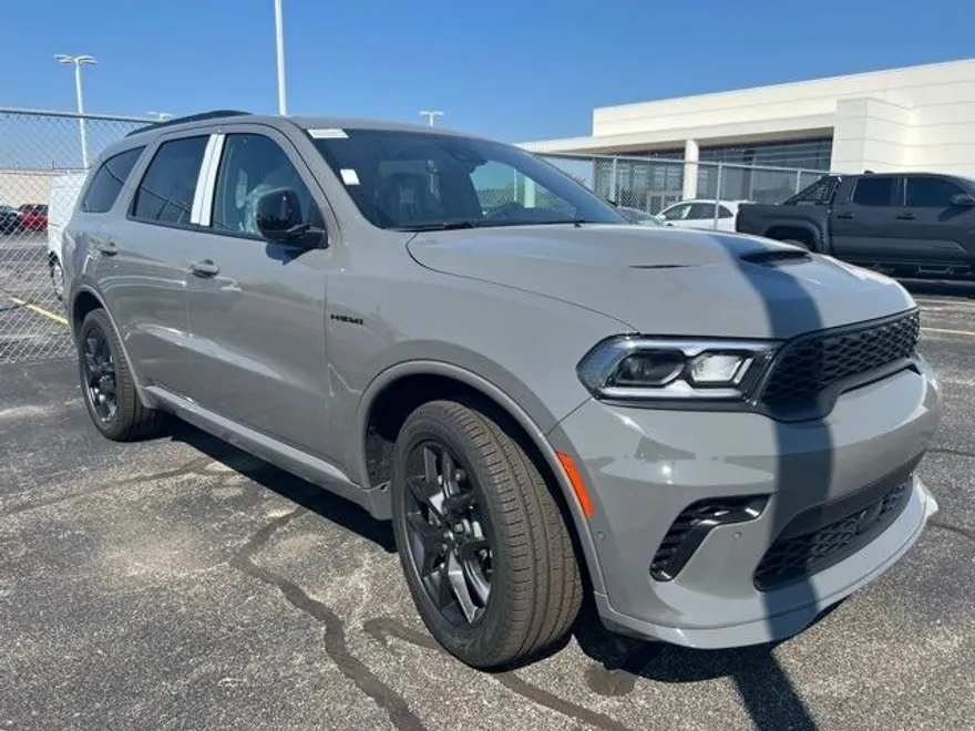 2026 Dodge Durango R/T Plus photo 1