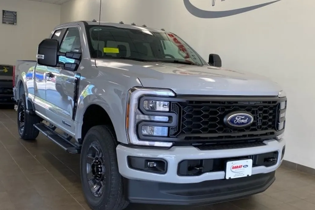 2026 Ford F-350 photo 1