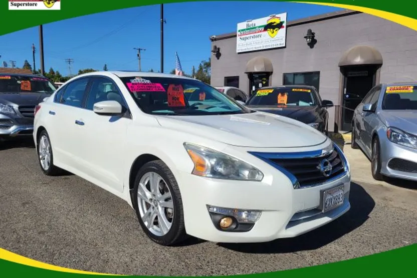 2013 Nissan Altima 3.5 SL photo 1
