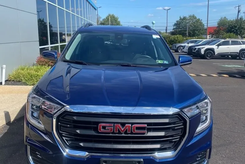 2022 Gmc Terrain SLE photo 1
