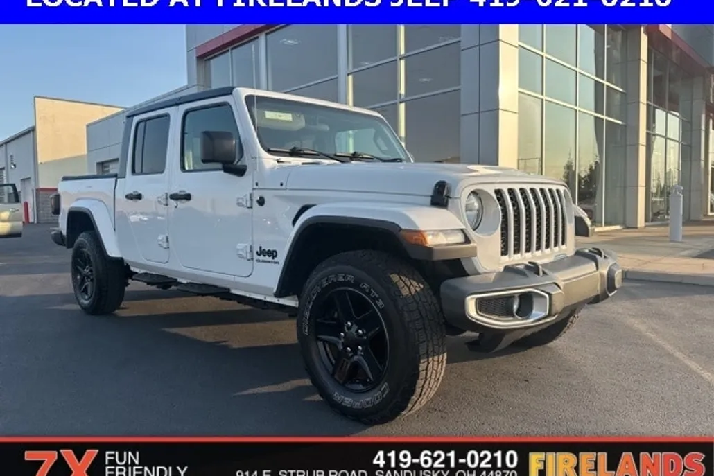 2021 Jeep Gladiator Sport photo 1