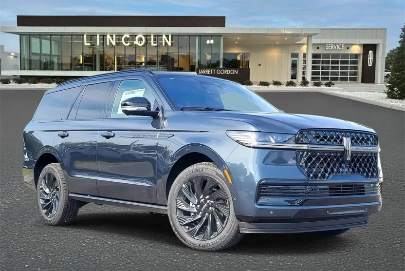2025 Lincoln Navigator Reserve photo 1